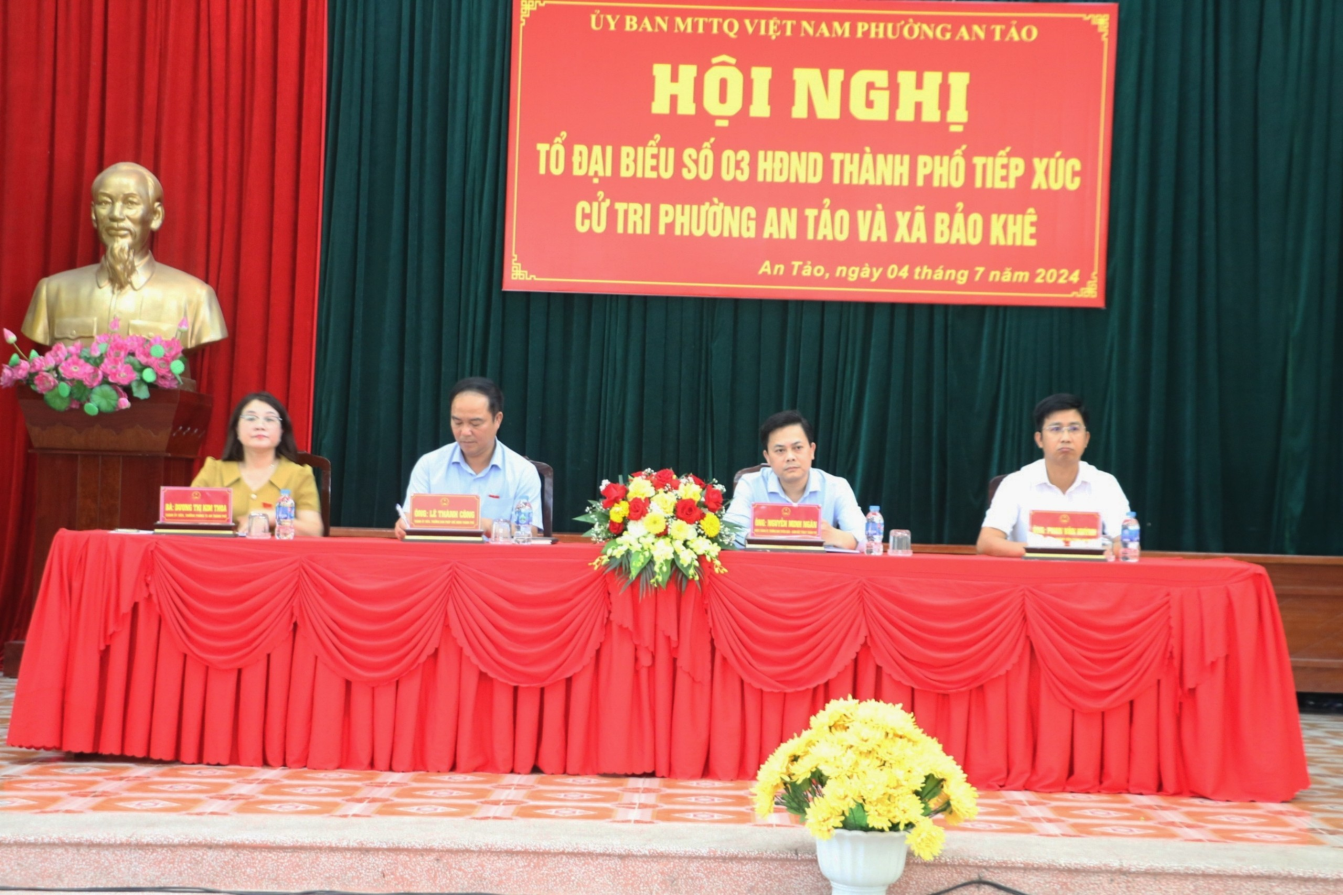 Tổ đại biểu số 3, Hội đồng Nhân dân thành phố tiếp xúc cử tri phường An Tảo và xã Bảo Khê