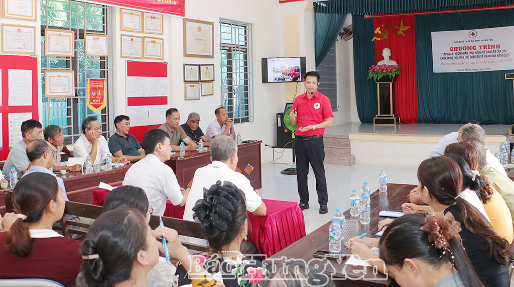 80 cán bộ, hội viên, tình nguyện viên Chữ thập đỏ và Nhân dân xã Chí Minh được trang bị kỹ năng sơ cấp cứu