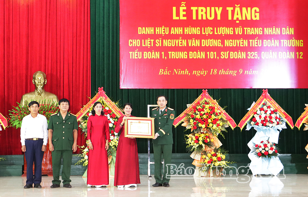 Truy tặng danh hiệu Anh hùng Lực lượng vũ trang nhân dân cho liệt sĩ Nguyễn Văn Dương