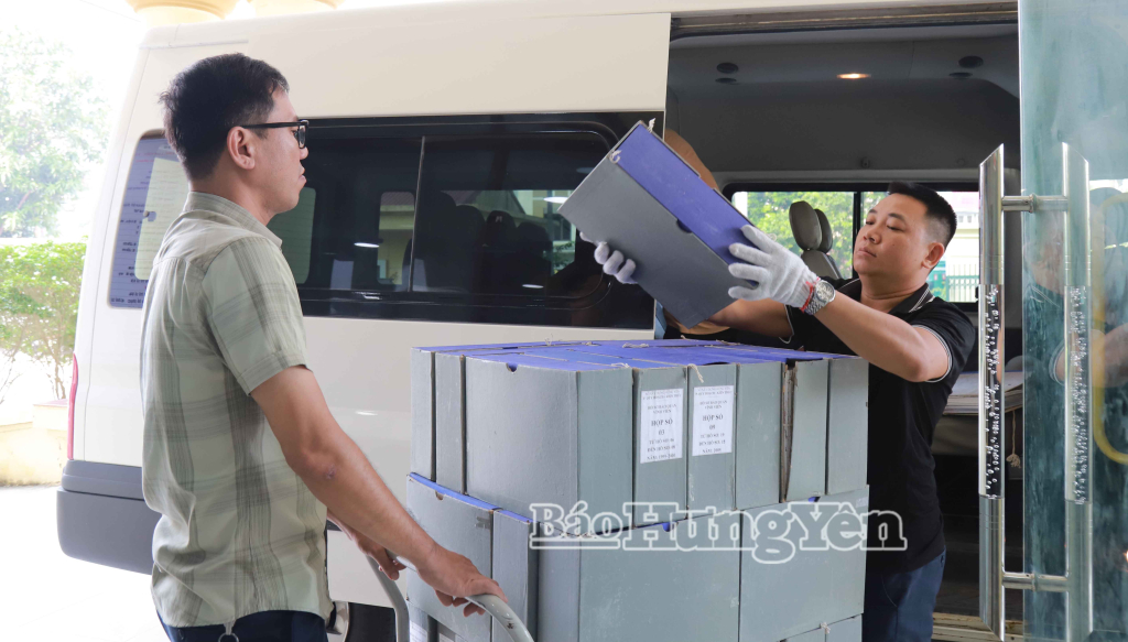 Chỉnh lý, số hóa tài liệu lưu trữ tồn đọng để xây dựng nền hành chính hiện đại