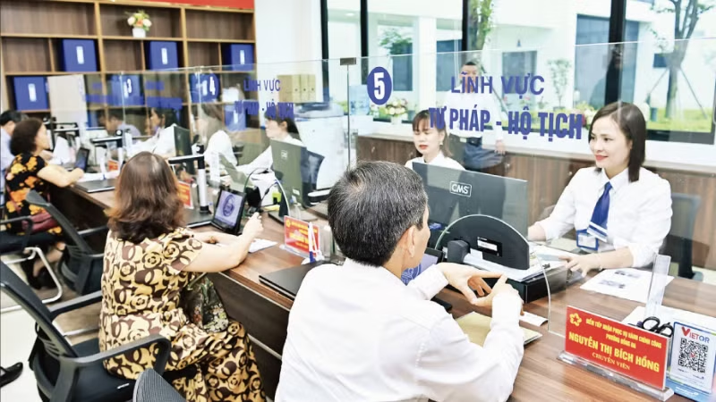 Khi người dân là trung tâm, Nhà nước chủ động phục vụ