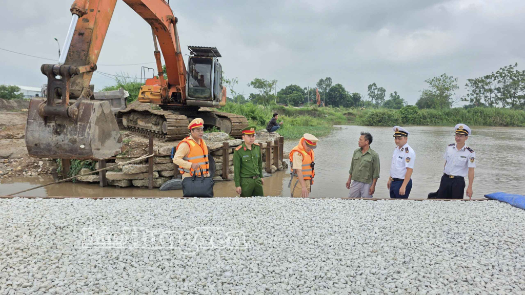 Lập lại trật tự hoạt động bến thủy nội địa