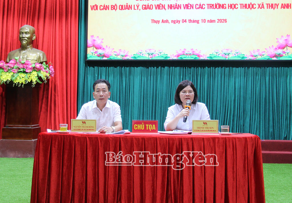 Lãnh đạo xã Thụy Anh đối thoại với cán bộ quản lý, giáo viên các nhà trường