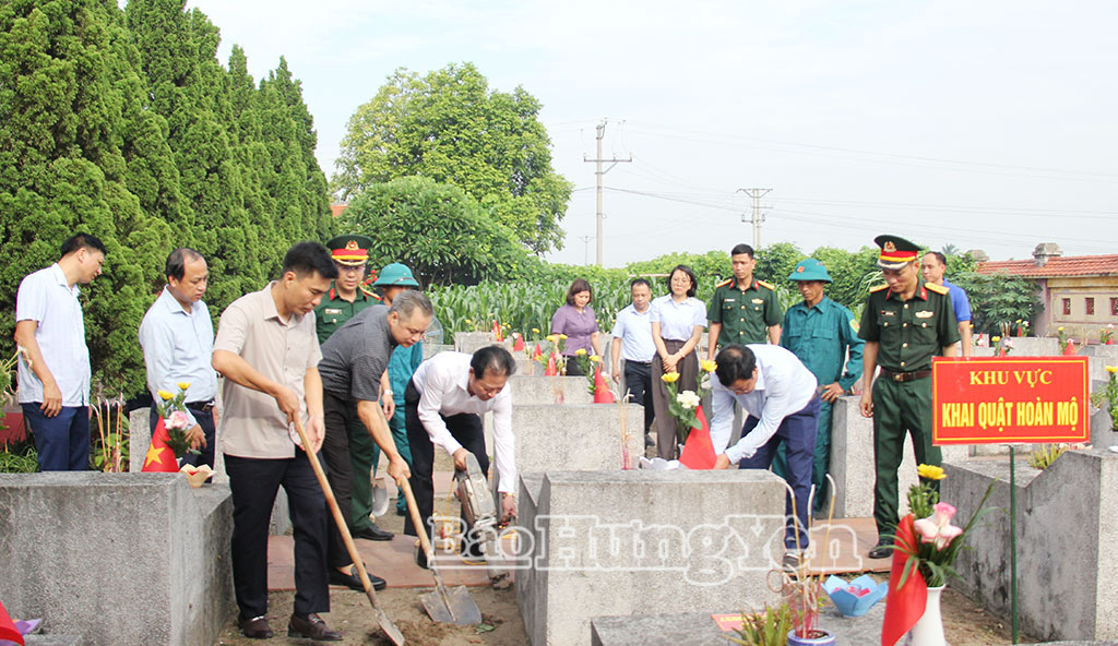 Lấy mẫu hài cốt 44 liệt sĩ chưa xác định danh tính tại nghĩa trang liệt sĩ Hưng Đạo phục vụ giám định ADN
