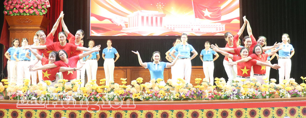 Xã Việt Yên: Đầu tư xây dựng, nâng cấp nhà văn hóa xã, thôn