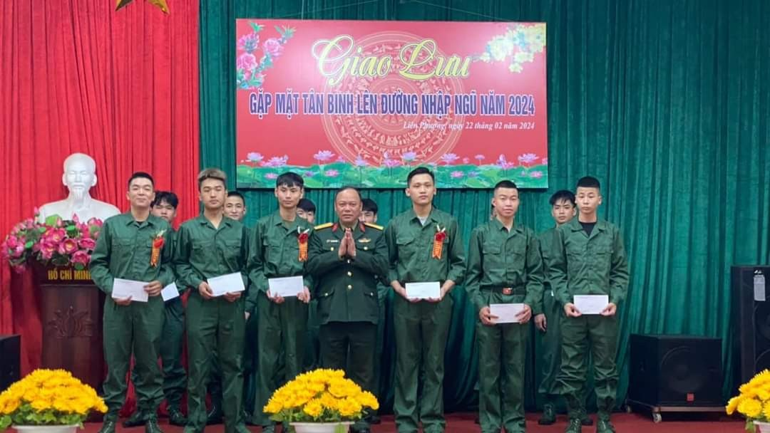 XÃ LIÊN PHƯƠNG TỔ CHỨC GIAO LƯU TÂN BINH LÊN ĐƯỜNG NHẬP NGŨ NĂM 2023