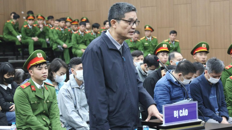 Cựu Cục trưởng Cục An toàn thực phẩm Nguyễn Thanh Phong bị đề nghị mức án 20 năm tù