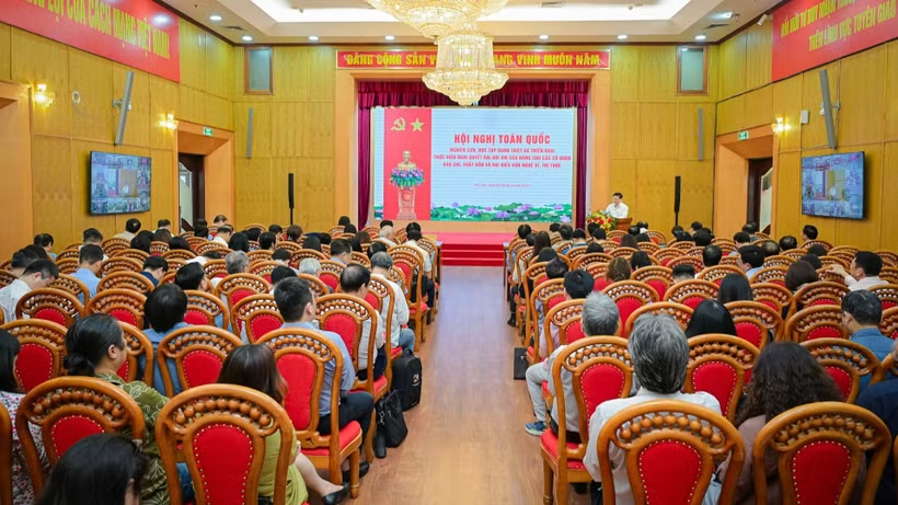 Triển khai Nghị quyết Đại hội XIV của Đảng tới các cơ quan báo chí, xuất bản và văn nghệ sĩ, trí thức