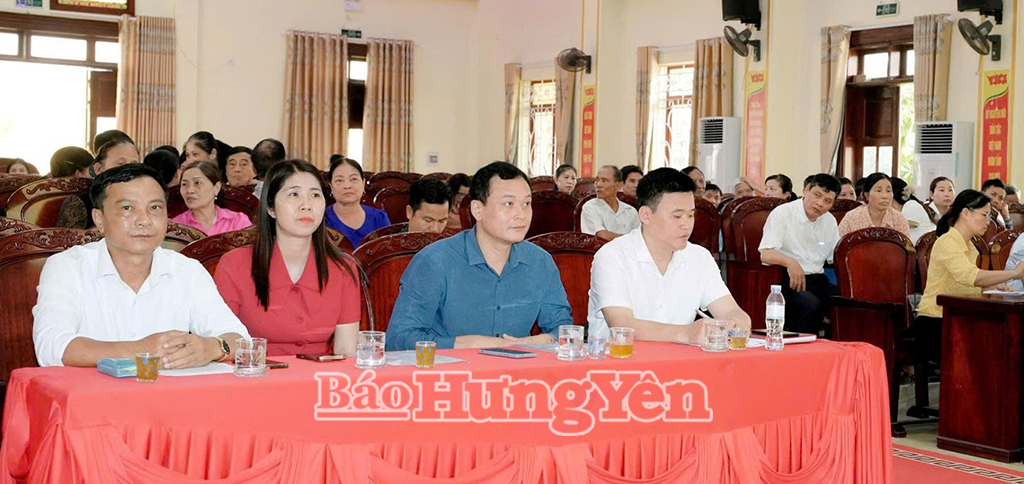 Xã Hồng Quang: Khen thưởng 5 tập thể và 31 cá nhân có thành tích xuất sắc trong công tác Mặt trận tham gia bầu cử