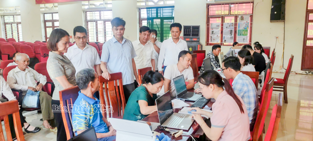 Kiểm tra việc chuẩn bị, tổ chức đại hội Đảng và triển khai, vận hành chính quyền địa phương 2 cấp tại xã Đoàn Đào