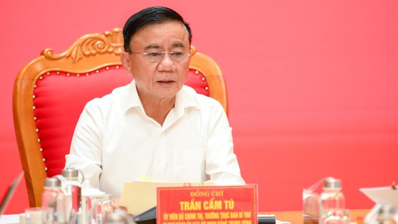 Chỉ thị của Ban Bí thư về việc thực hiện bảo hiểm y tế toàn dân trong giai đoạn mới