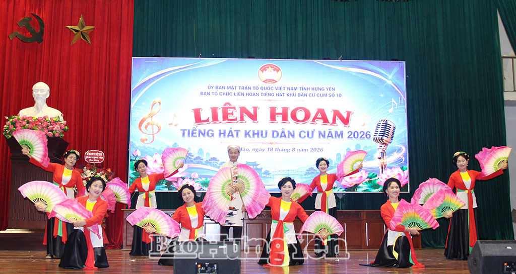 Sôi nổi Liên hoan Tiếng hát khu dân cư Cụm số 10
