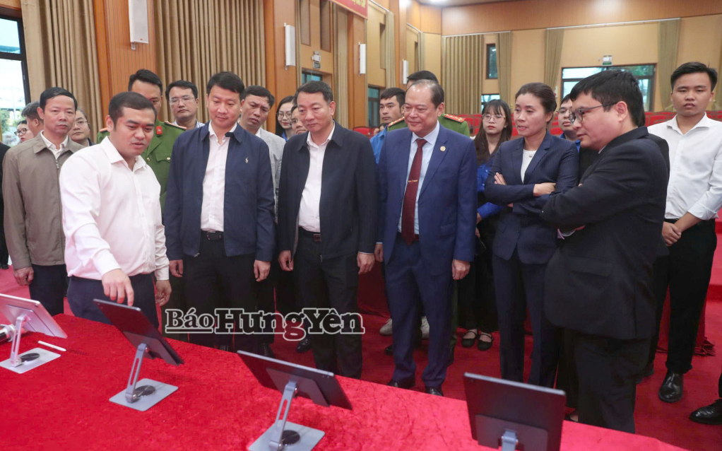 Tăng cường công tác chuyển đổi số lĩnh vực văn hóa, giáo dục trên địa bàn xã Nghĩa Trụ