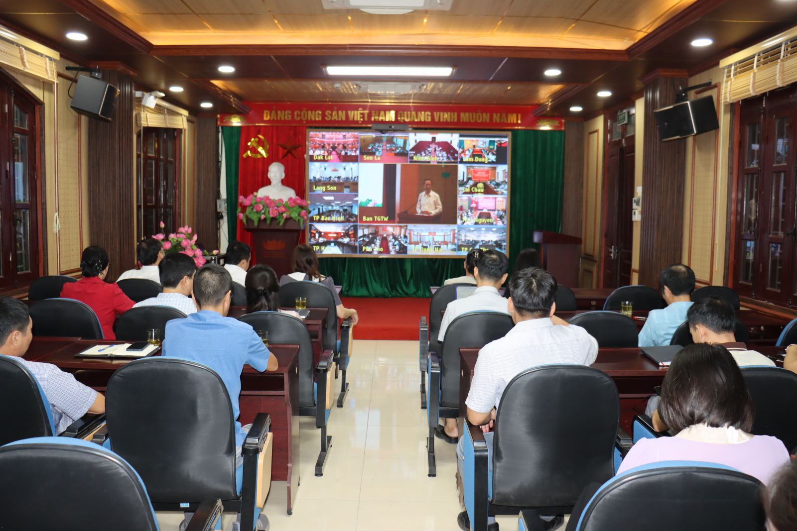 Hội nghị báo cáo viên Trung ương tháng 10/2026