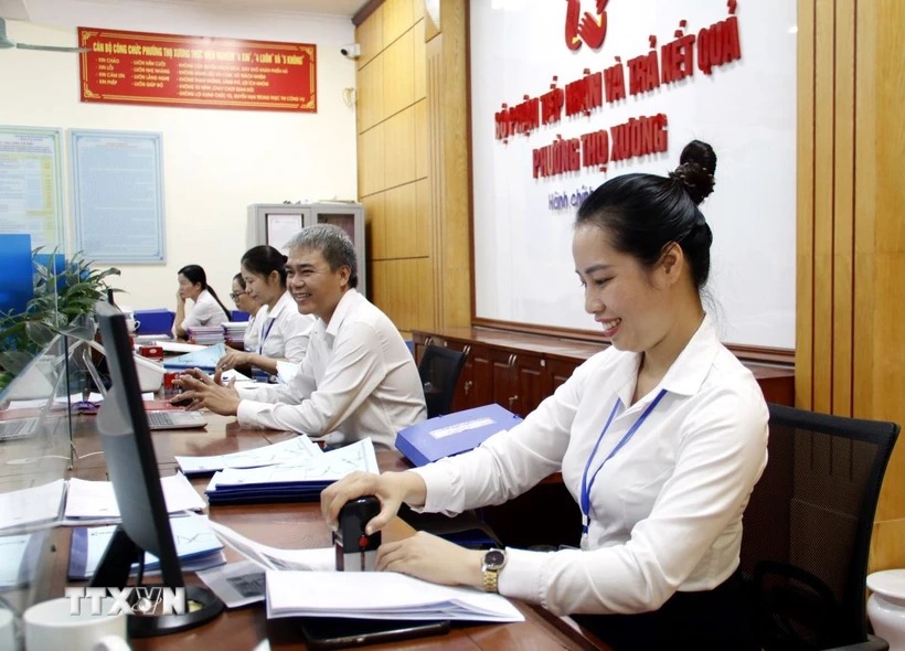 Đẩy mạnh phân cấp, phân quyền, đồng bộ với mô hình chính quyền địa phương 2 cấp