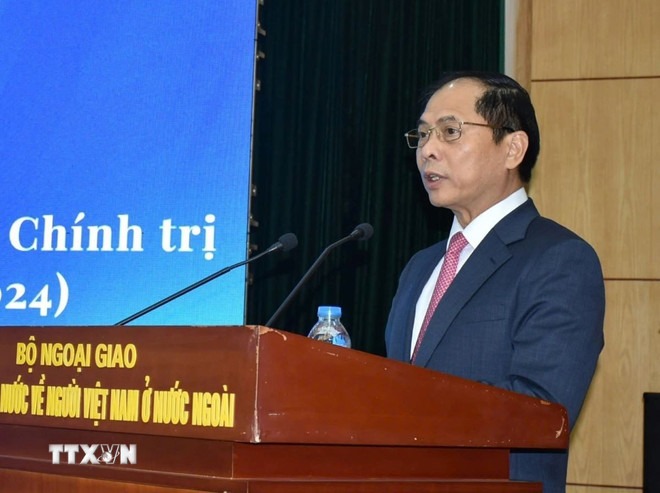 Xây dựng đội ngũ cán bộ dám tạo đột phá trong công tác người Việt ở nước ngoài