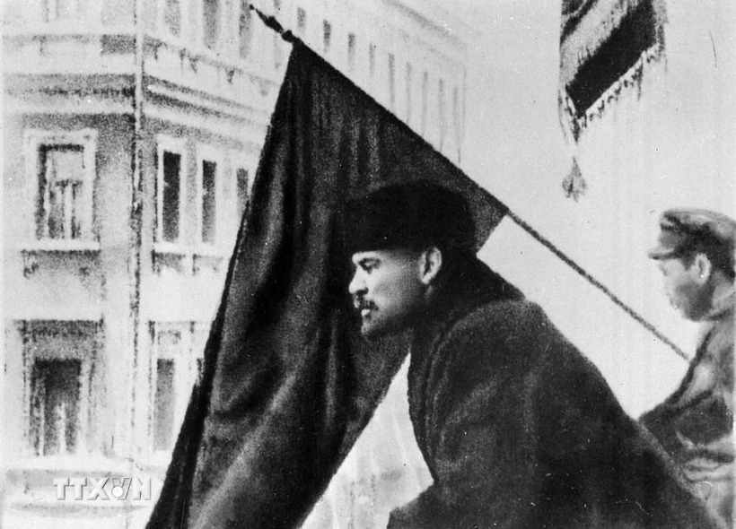 155 năm ngày sinh của V.I. Lenin: Thấm nhuần bài học “Thà ít mà tốt”